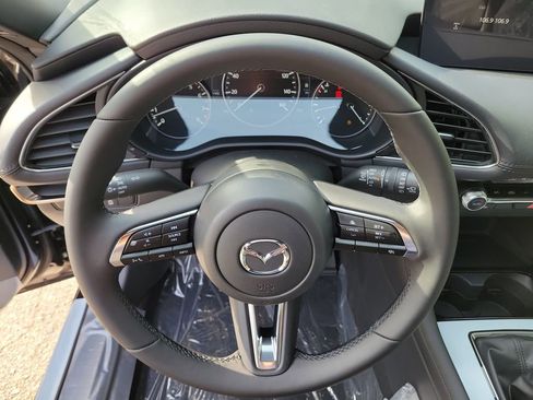 New 2026 MAZDA MAZDA3 2.5 S Hatchback w/ Premium Pkg FWD image 22