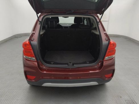 Used 2017 Chevrolet Trax LT w/ Sun & Sound Package AWD/4WD image 29