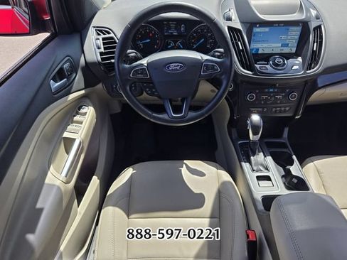 Used 2019 Ford Escape Titanium FWD image 12