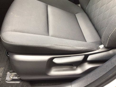 Used 2024 Toyota Corolla LE FWD image 13