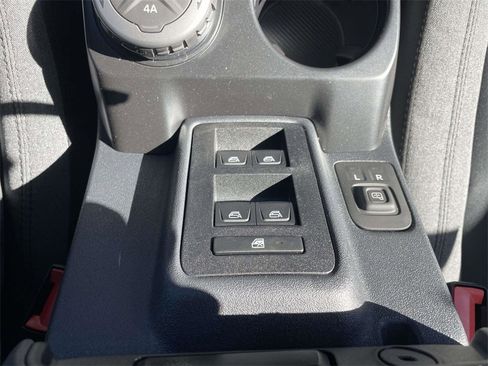 New 2025 Ford Bronco Base w/ Sasquatch Package image 15