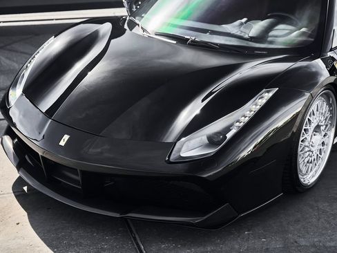 Used 2018 Ferrari 488 Spider RWD image 7