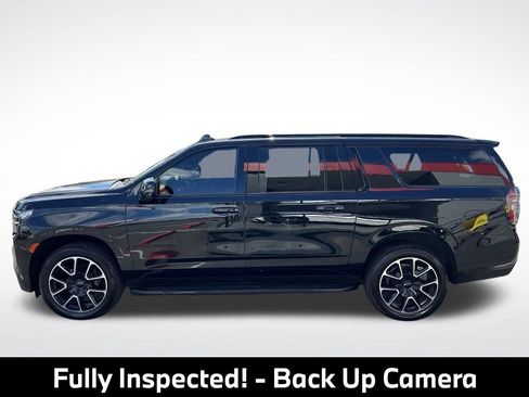Used 2023 Chevrolet Suburban RST w/ Luxury Package AWD/4WD image 5