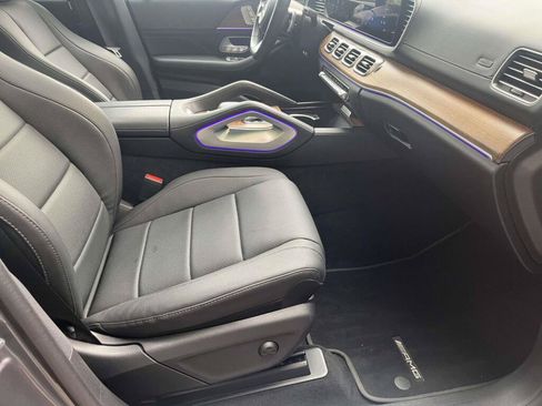 Certified 2025 Mercedes-Benz GLS 450 4MATIC w/ AMG Line Exterior image 24