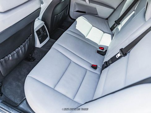 Used 2006 BMW M5 image 50