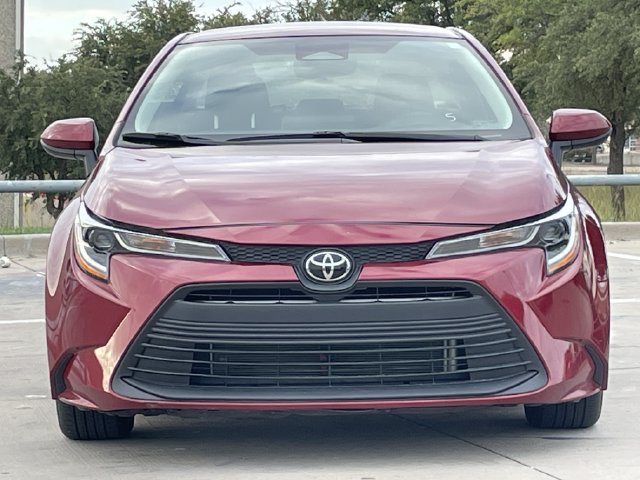 Used 2024 Toyota Corolla LE FWD image 7