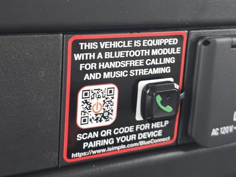 New 2026 Chevrolet Express 2500 w/ Driver Convenience Package RWD image 4