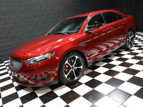 Used 2015 Ford Taurus SHO w/ Equipment Group 401A AWD/4WD image 8