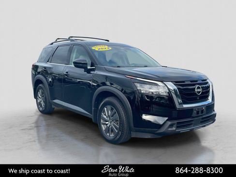 Used 2022 Nissan Pathfinder SV AWD/4WD image 1