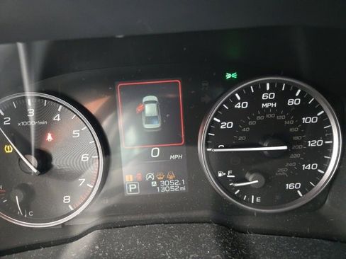 Used 2023 Subaru Legacy Premium image 2