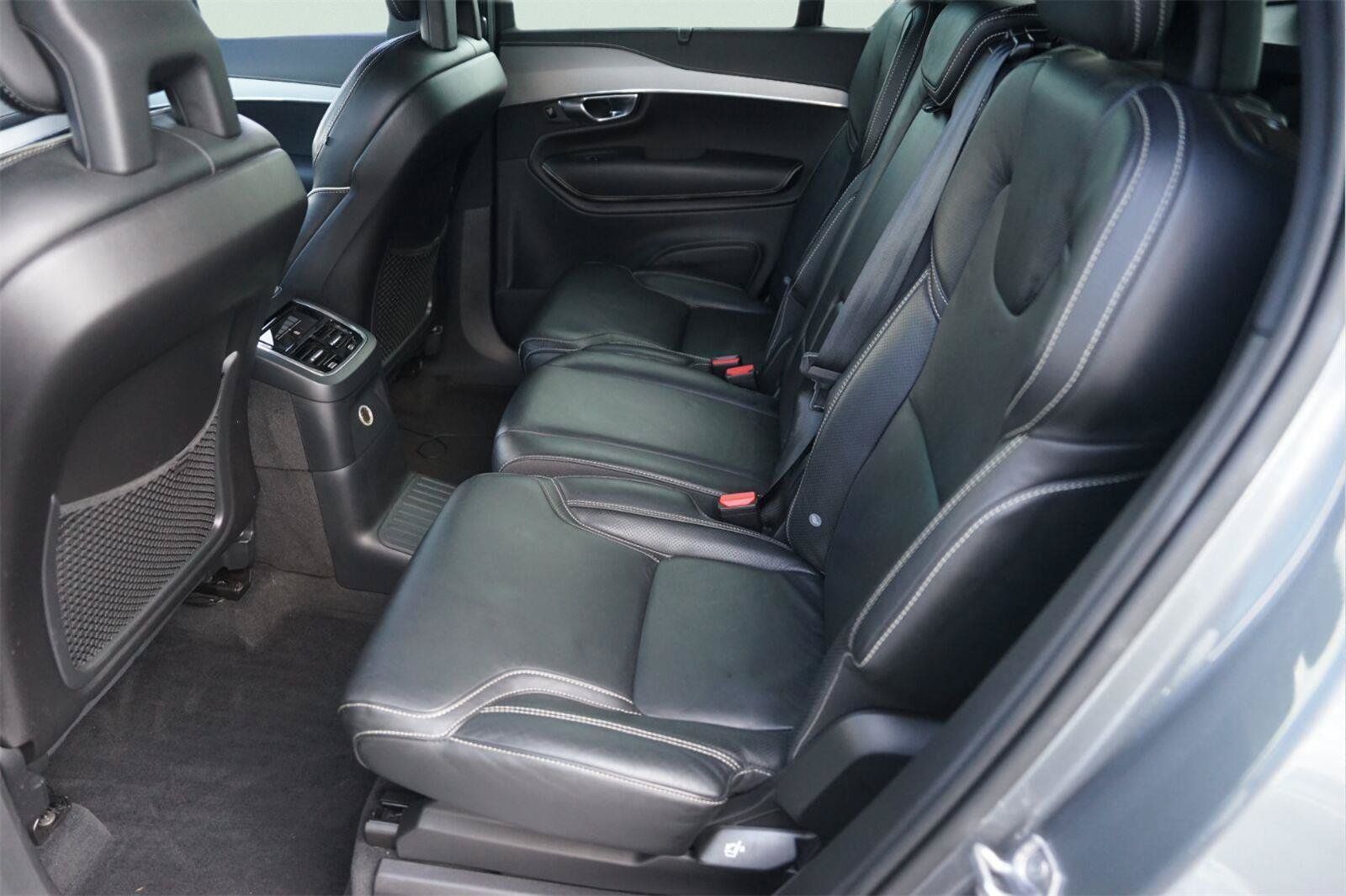 Used 2020 Volvo XC90 T8 R-Design w/ Protection Package Premier AWD/4WD image 13