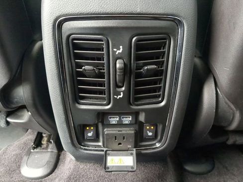 Used 2017 Jeep Grand Cherokee Trailhawk w/ Trailhawk Luxury Group image 17