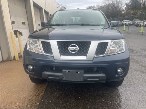 Used 2019 Nissan Frontier PRO-4X w/ Pro-4x Luxury Package image 2