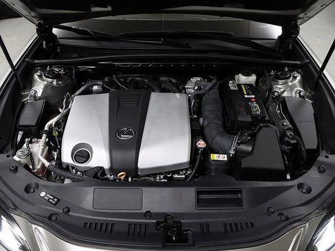 Used 2020 Lexus ES 350 w/ Premium Package image 34