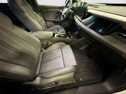 New 2027 Audi Q6 e-tron Premium Plus AWD/4WD image 29