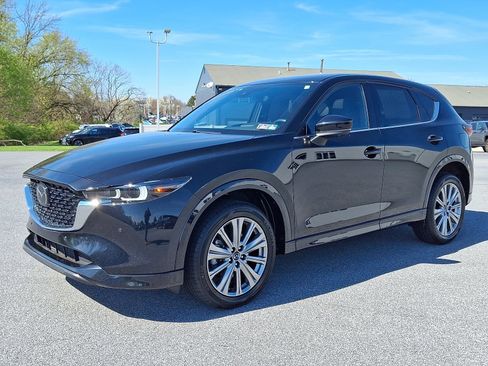 Certified 2023 MAZDA CX-5 Signature AWD/4WD image 3