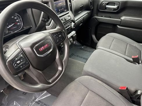 Used 2021 GMC Sierra 3500 4x4 Crew Cab w/ Gooseneck/5TH Wheel Package image 10