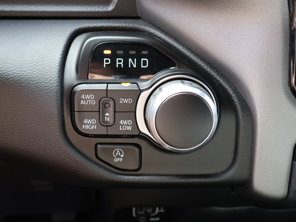 Used 2023 RAM 1500 Big Horn AWD/4WD image 31