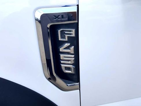 Used 2022 Ford F450 XL image 24