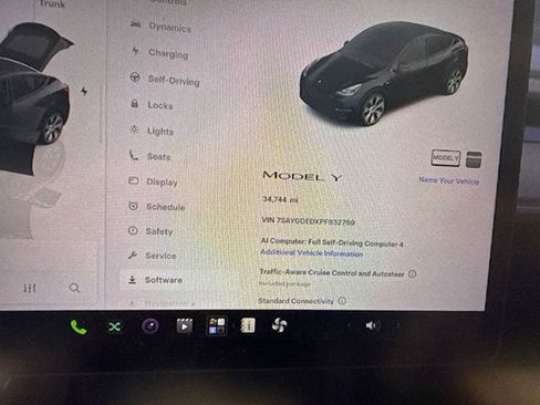 Used 2023 Tesla Model Y 2WD image 5