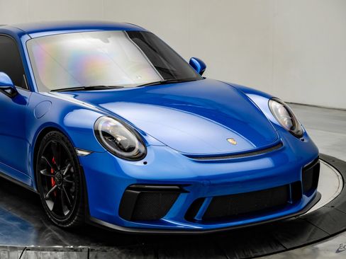Used 2018 Porsche 911 GT3 RWD image 32