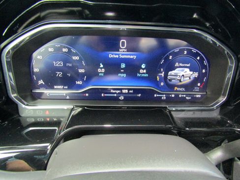 Used 2023 Chevrolet Silverado 1500 LT image 26