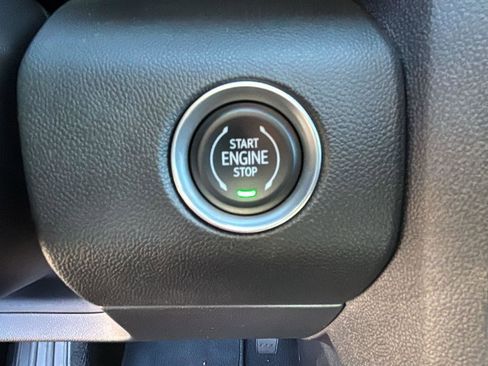 New 2025 GMC Acadia Elevation w/ Elevation Premium Package image 13