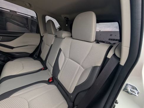 Used 2024 Subaru Forester Premium AWD/4WD image 29