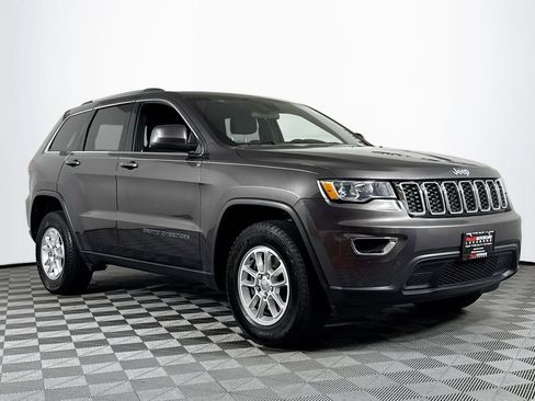 Used 2020 Jeep Grand Cherokee Laredo AWD/4WD image 1