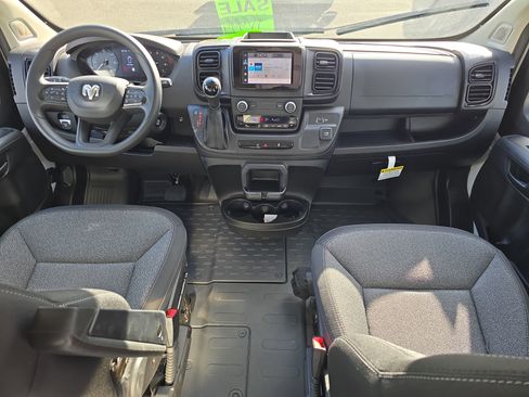 Used 2025 RAM ProMaster 2500 image 9
