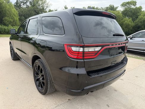 Used 2019 Dodge Durango R/T w/ Blacktop Package RWD image 2