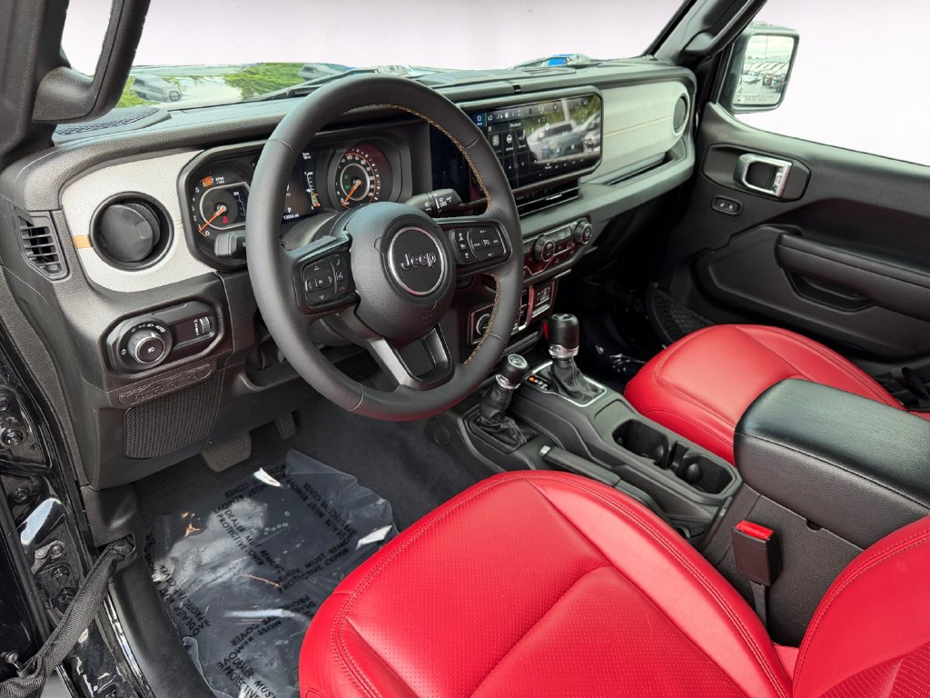 Used 2024 Jeep Wrangler Unlimited Sport AWD/4WD image 10