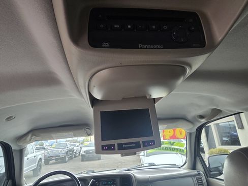 Used 2004 GMC Sierra 2500 SLT w/ Skid Plate Package image 13