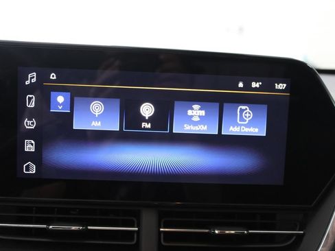 Used 2025 Chevrolet Trax LT FWD image 51