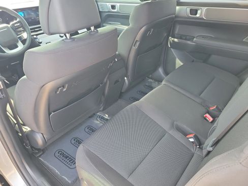 New 2026 Hyundai Santa Fe SE image 13