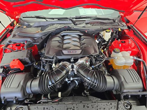 Used 2024 Ford Mustang GT Premium image 26