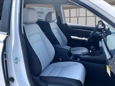 New 2026 Honda CR-V LX image 10