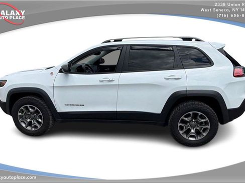 Used 2021 Jeep Cherokee Trailhawk AWD/4WD image 8