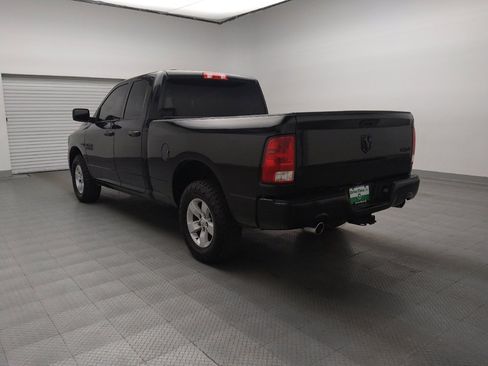 Used 2017 RAM 1500 Express w/ Black Ram 1500 Express Group image 5