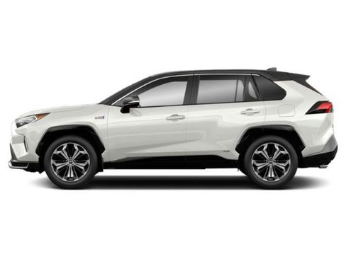 Used 2021 Toyota RAV4 XSE w/ Premium Package image 2