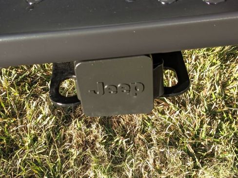 New 2026 Jeep Wrangler Unlimited Rubicon w/ Technology Group image 27