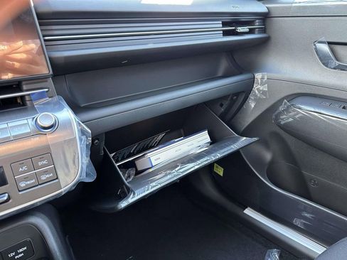 New 2026 Hyundai Kona SEL Sport image 17