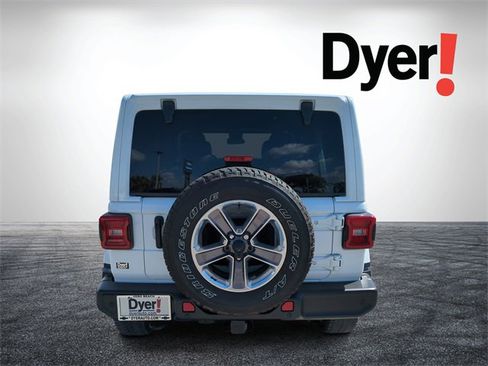 Used 2021 Jeep Wrangler Unlimited Sahara w/ Safety Group image 5