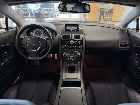 Used 2014 Aston Martin V8 Vantage Coupe image 11