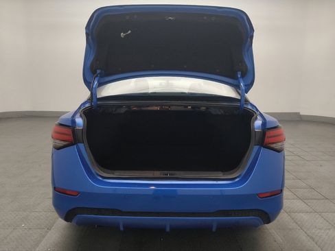 Used 2025 Nissan Sentra SV FWD image 29