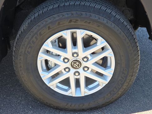 Used 2024 Toyota Tundra SR5 AWD/4WD image 7