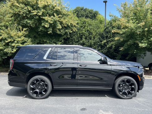 New 2026 Chevrolet Tahoe High Country AWD/4WD image 10