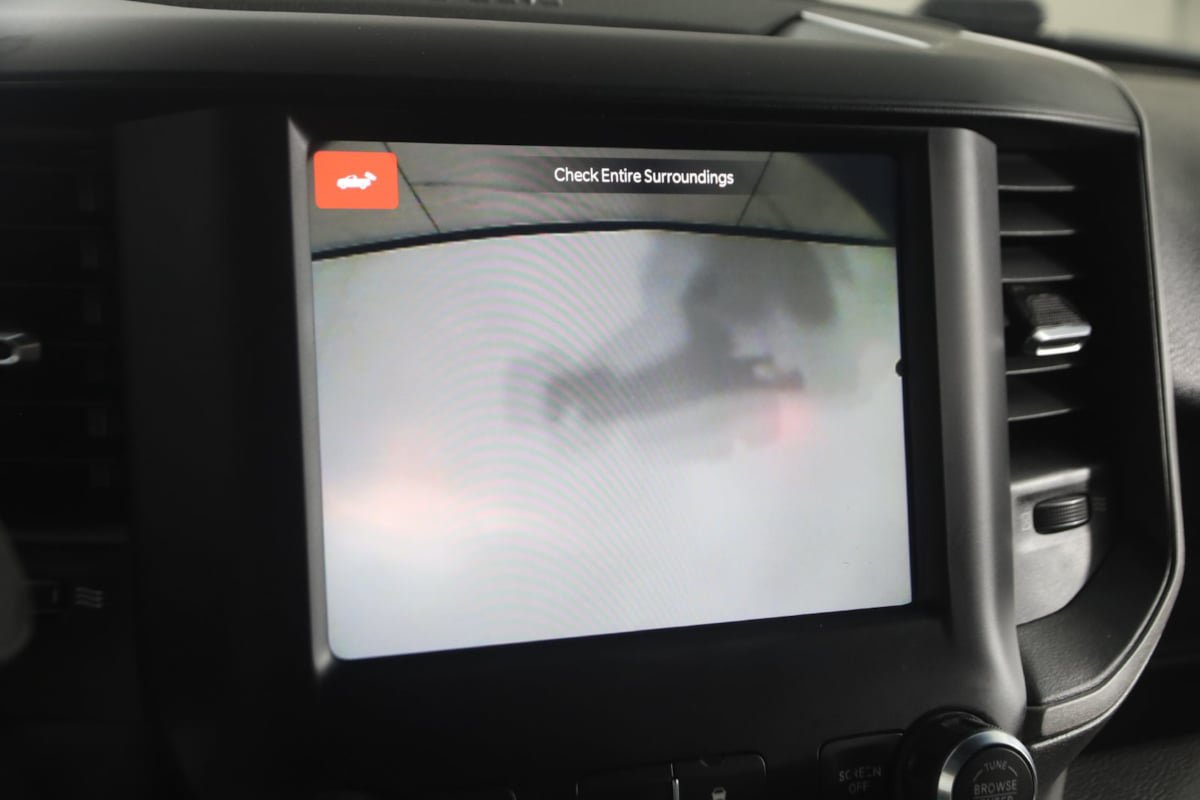 Used 2023 RAM 3500 Tradesman w/ Chrome Appearance Group AWD/4WD image 9