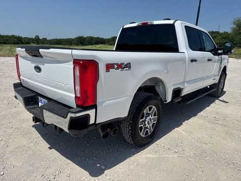 Used 2025 Ford F250 XLT w/ FX4 Off-Road Package AWD/4WD image 5