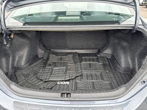 Used 2019 Toyota Corolla L w/ Body Protection Package FWD image 13